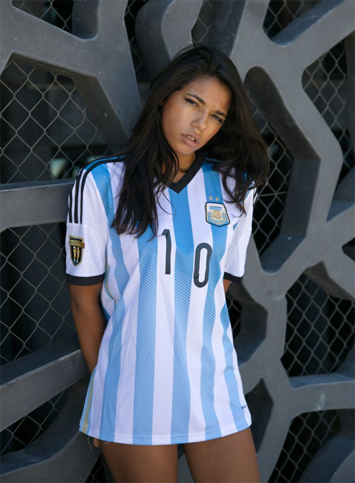 Argentina home jersey Pelli badge