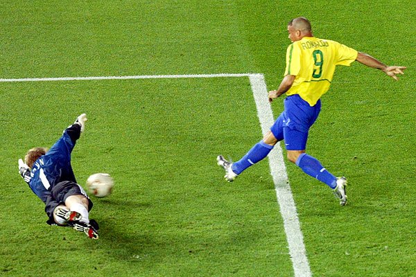 O fenomeno Ronaldo versus Kahn